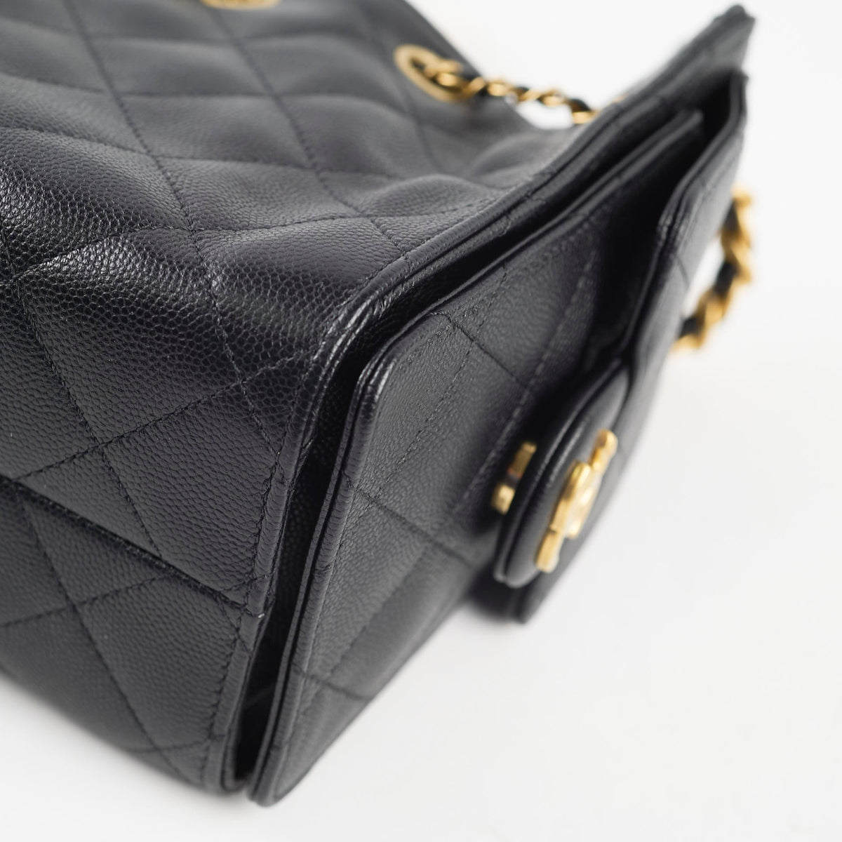 Chanel 25 Mini Black Caviar - photo 9