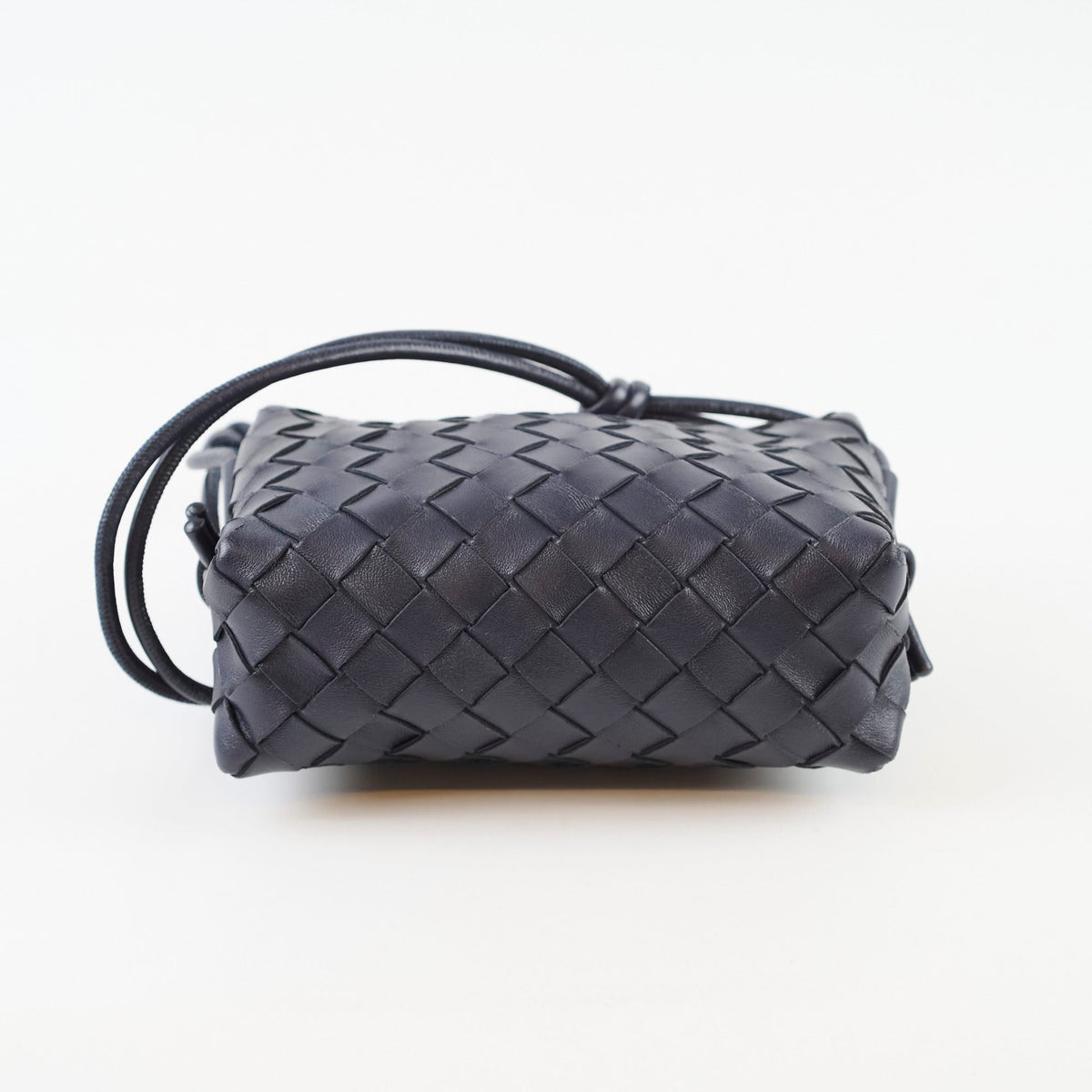 Bottega Veneta Mini Loop Navy Intrecciato leather - photo 3