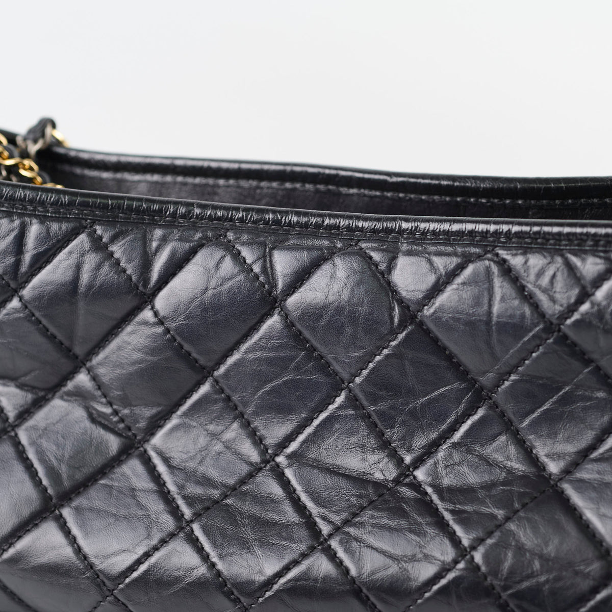 Chanel Gabriel Medium Calfskin Black - photo 6