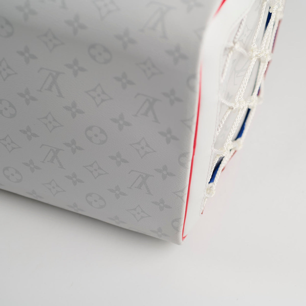Louis Vuitton x NBA Virgil Abloh Antartica Keepall 55 Bandouliere Monogram Light Grey - photo 13