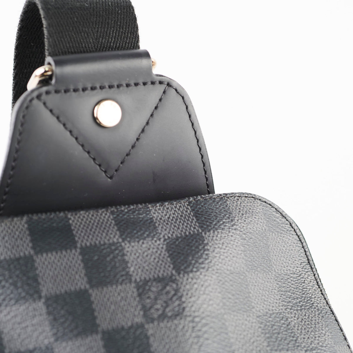 Louis Vuitton Avenue Sling bag Damier Graphite - photo 16