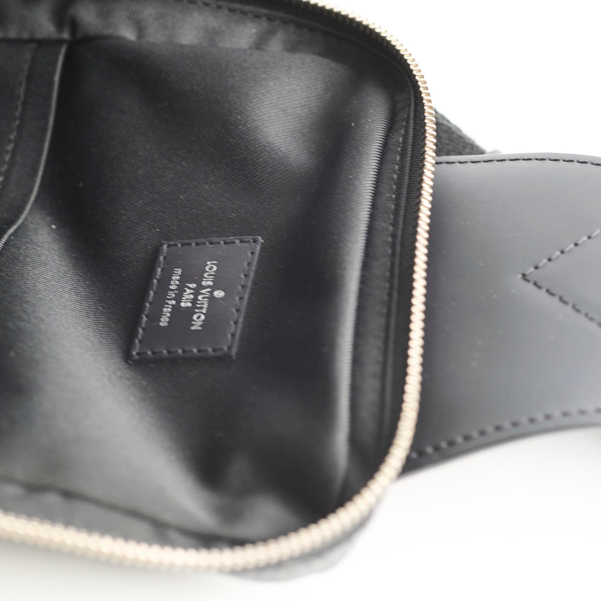 Louis Vuitton Avenue Sling bag Damier Graphite - photo 10