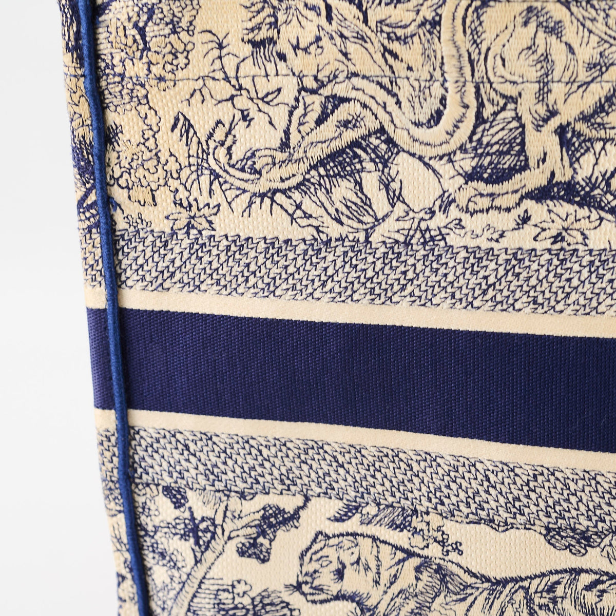 Christian Dior Book Tote Medium - photo 6