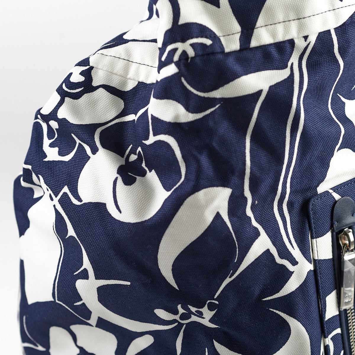 Chanel Coco Beach Backpack Blue/White 31 Series - photo 10
