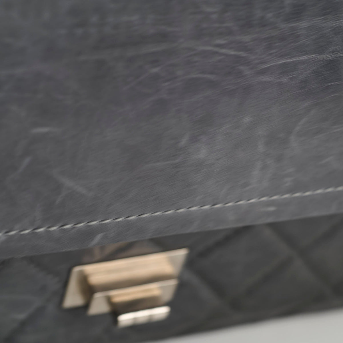 Chanel 2.55 Reissue 227 Grey Calfskin - photo 11
