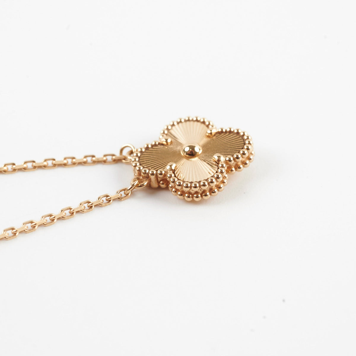 Van Cleef & Arpels Vintage Alhambra Guilloche Necklace Yellow Gold 2023 - photo 6