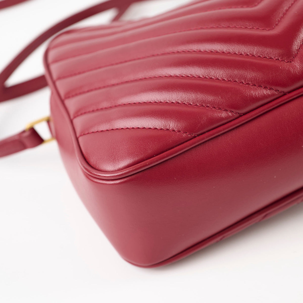 Saint Laurent Lou Camera Bag Burgundy - photo 7