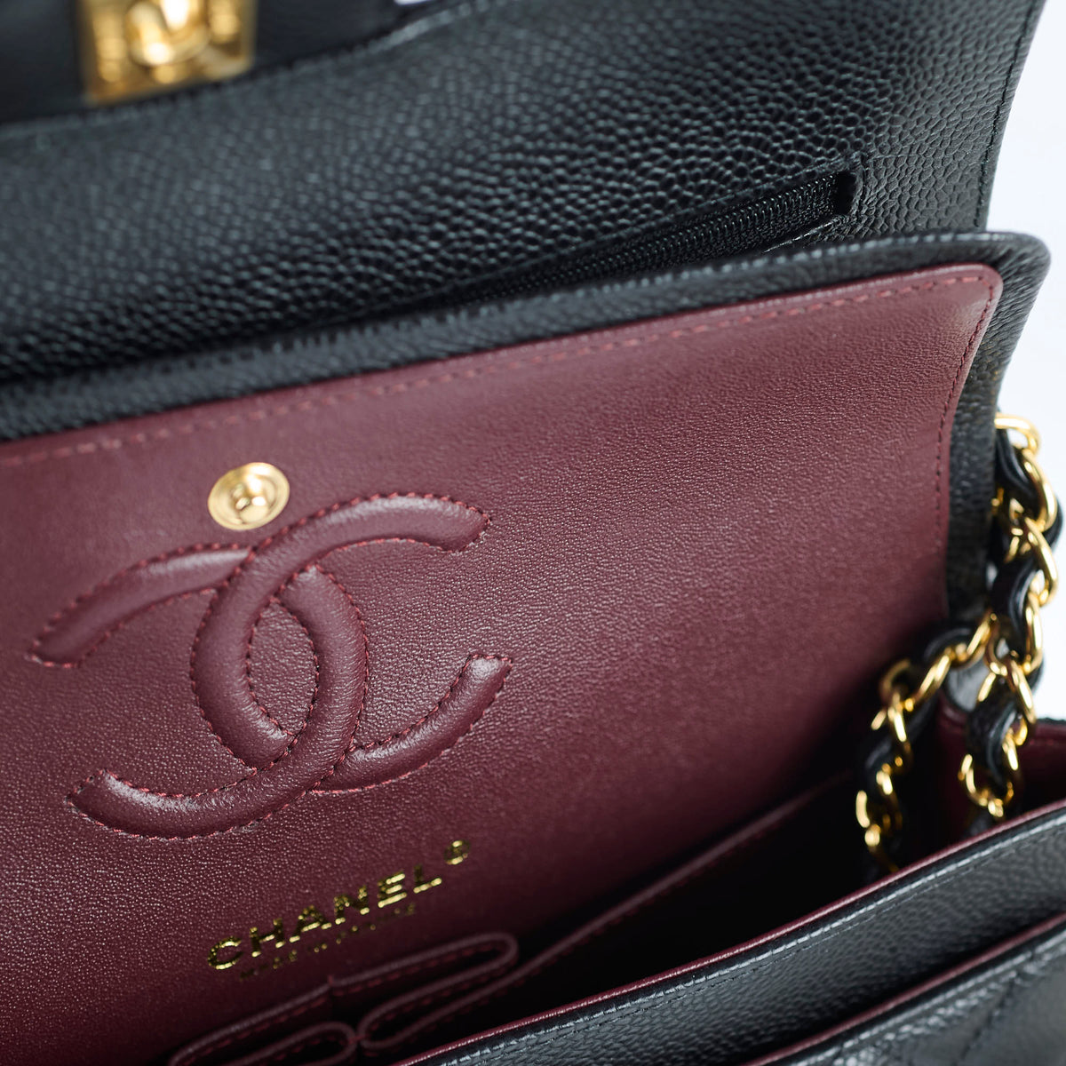Chanel Small Caviar Flap - photo 6