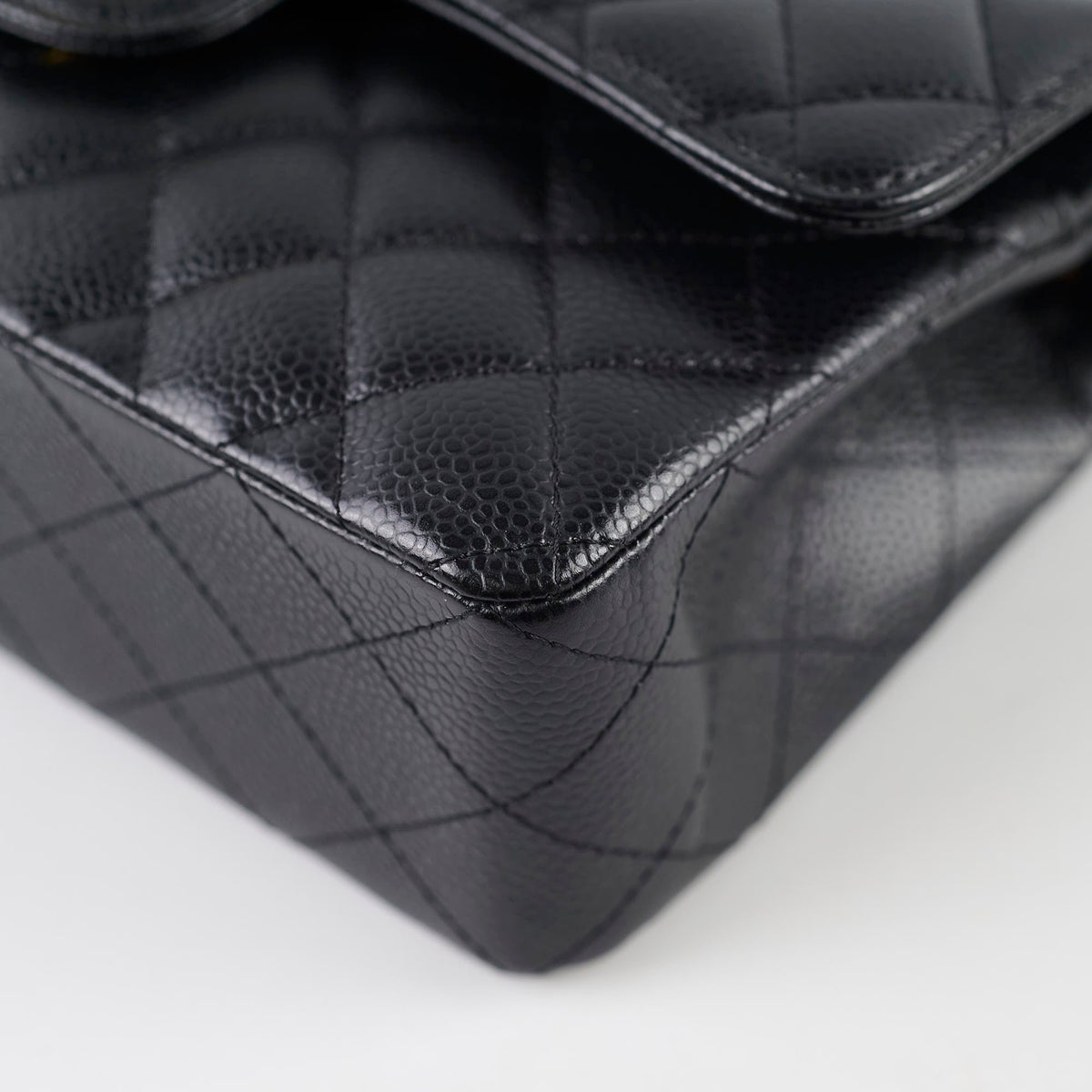 Chanel Small Caviar Flap - photo 8