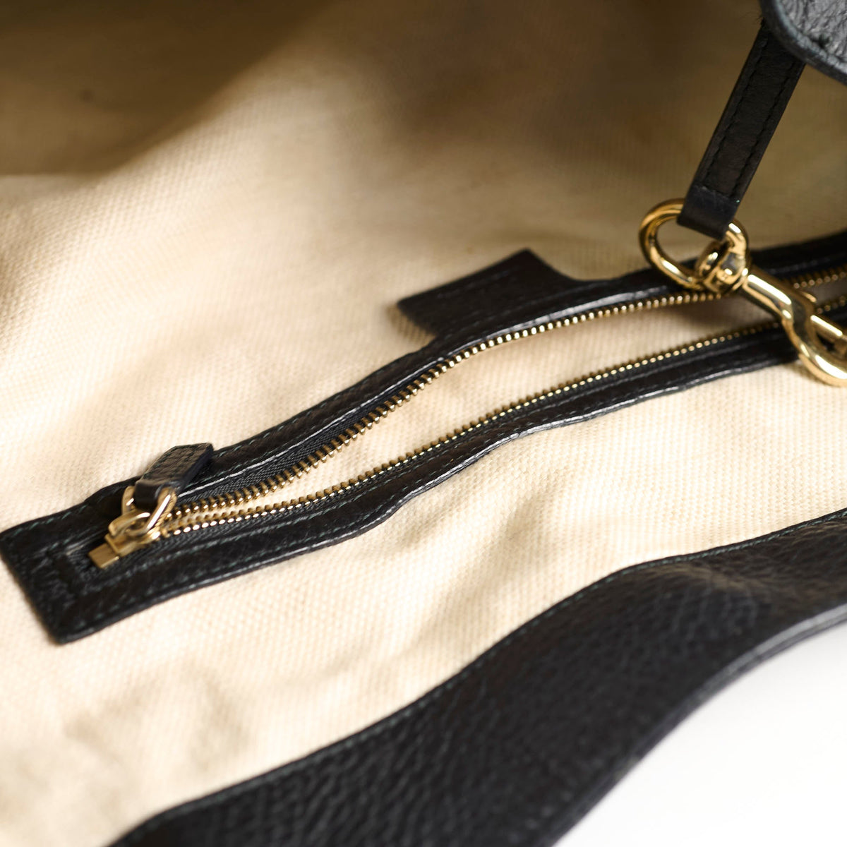Gucci Large Soho Shoulder Bag Black - photo 13