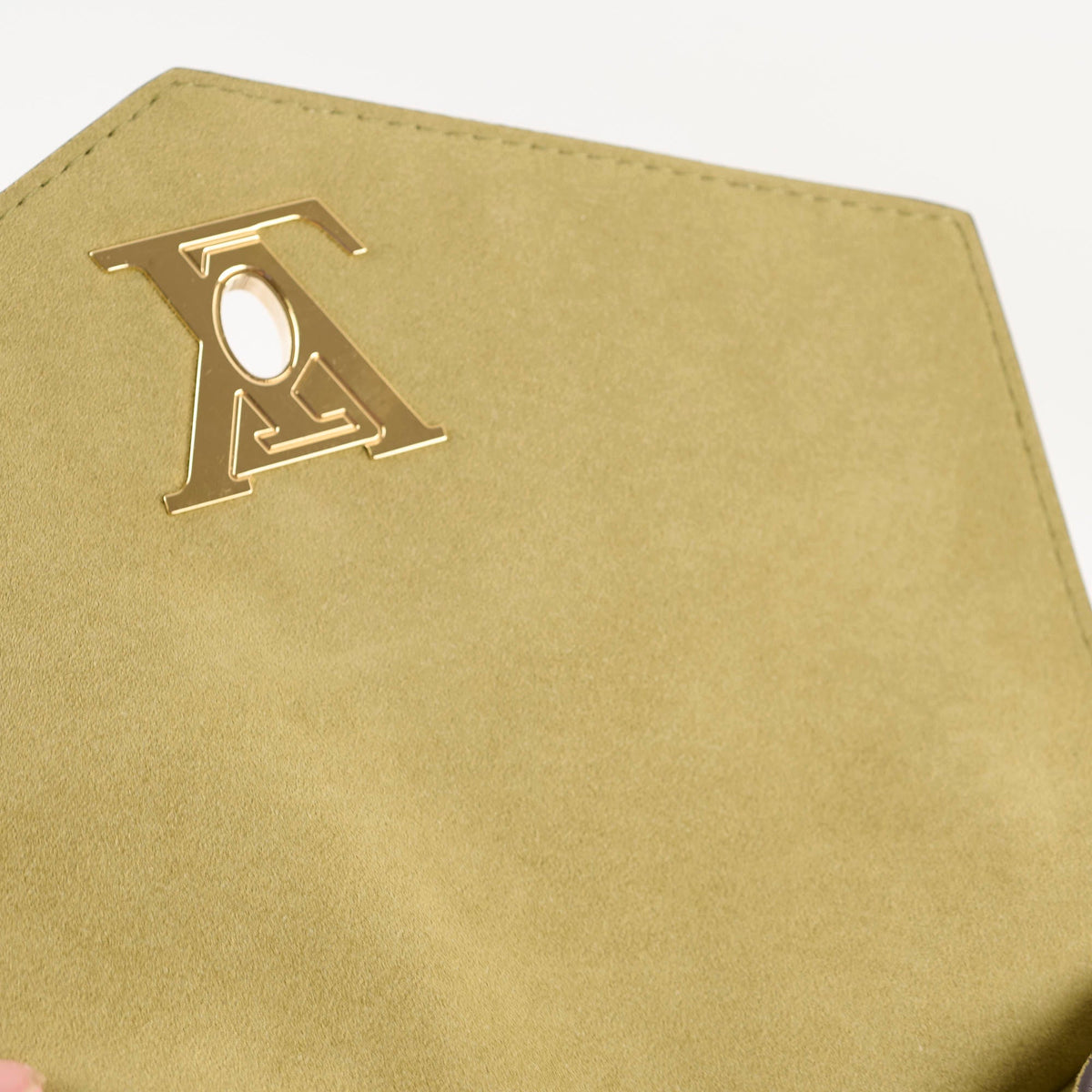 Louis Vuitton Lock Me Khaki Chain - photo 8