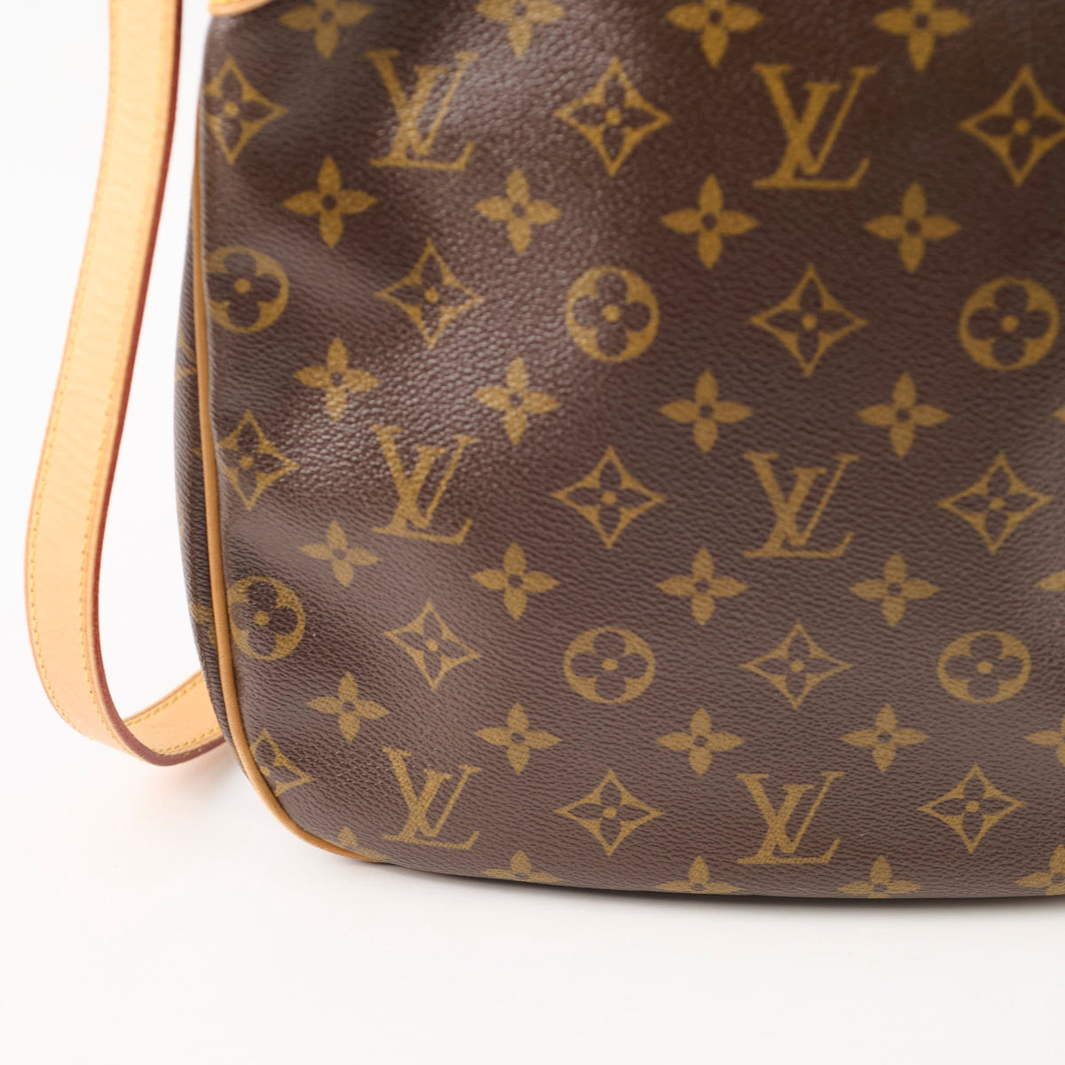 Louis Vuitton Odeon PM Monogram Crossbody Bag - photo 9
