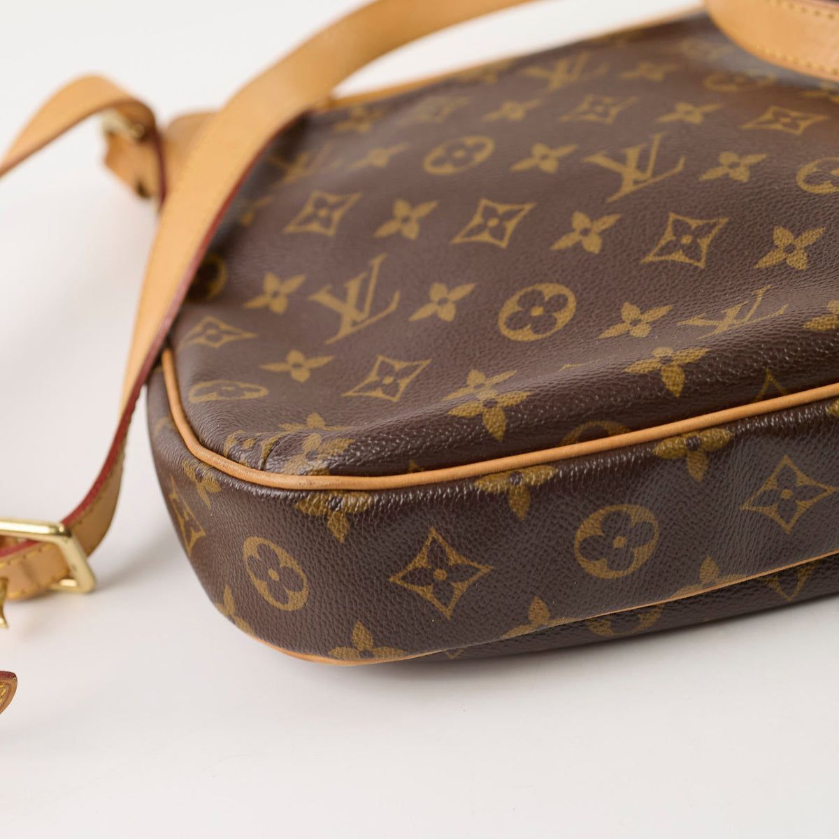 Louis Vuitton Odeon PM Monogram Crossbody Bag - photo 12
