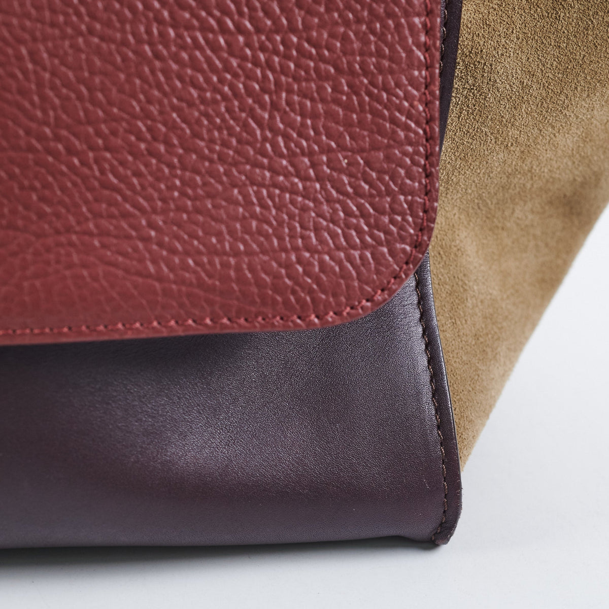 Celine Trapeze Bag Medium - photo 18