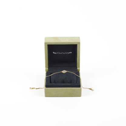 Van Cleef and Arpels Sweet Mother of Pearl Bracelet - photo 2