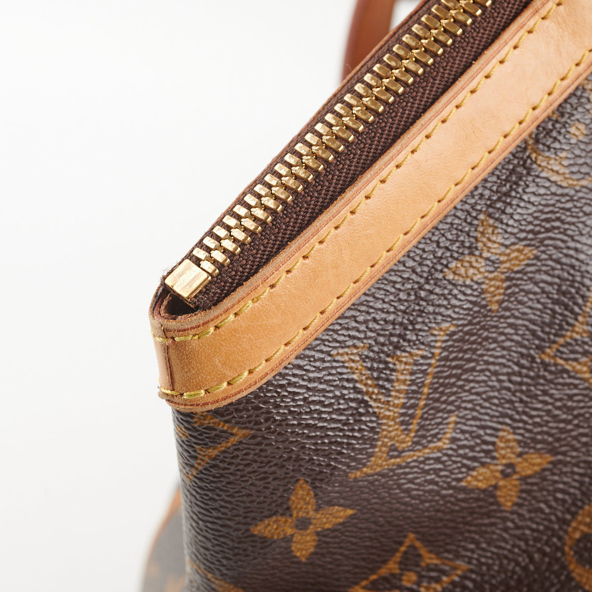 Louis Vuitton Trivoli GM Monogram - photo 13