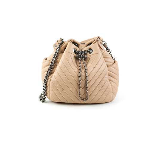 Chanel Chevron Beige Bucket Bag - photo 1