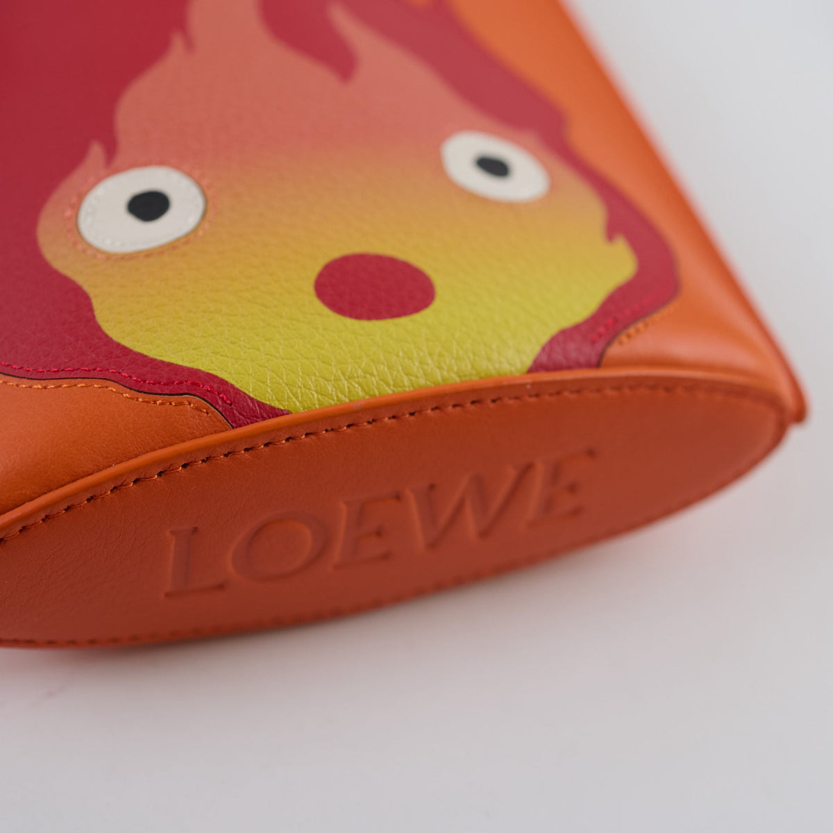 Loewe Howl's Moving Castle Calcifer Dice Pocket bag Calfskin Orange - photo 11