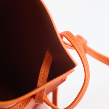 Loewe Howl's Moving Castle Calcifer Dice Pocket bag Calfskin Orange - photo 9