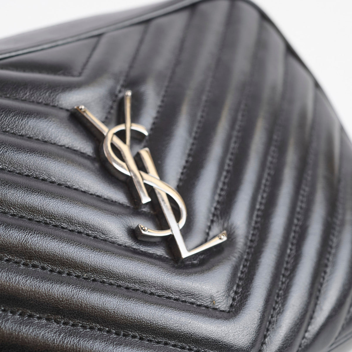 Saint Laurent Lou Camera Bag Black - photo 9