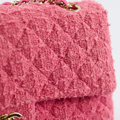 Chanel Medium Tweed Pink Classic Flap - photo 5
