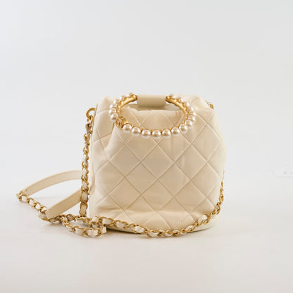 Chanel Pearl Top Handle Buckle Lambskin Microchip - photo 2