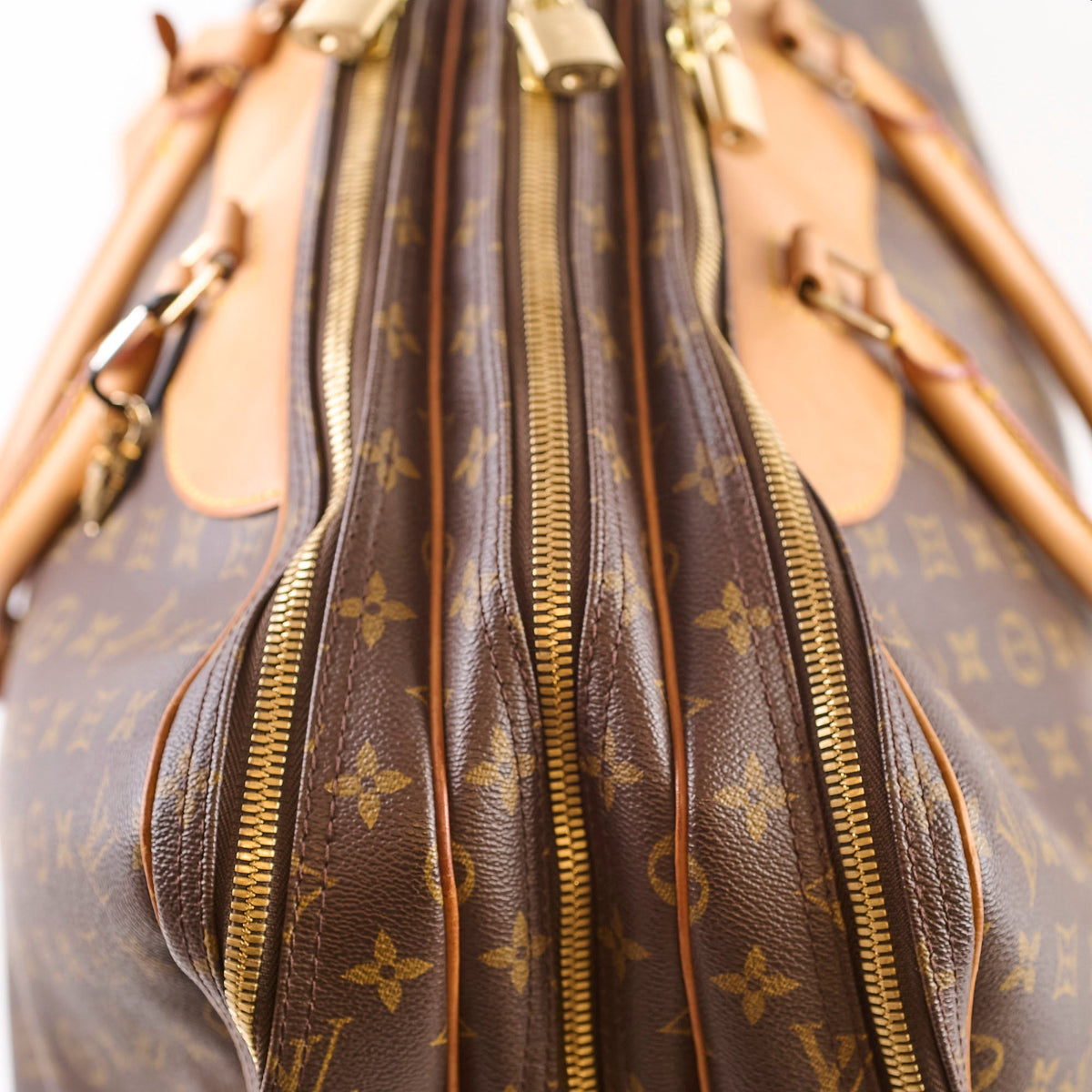 Louis Vuitton Alize Travel Bag Monogram - photo 4