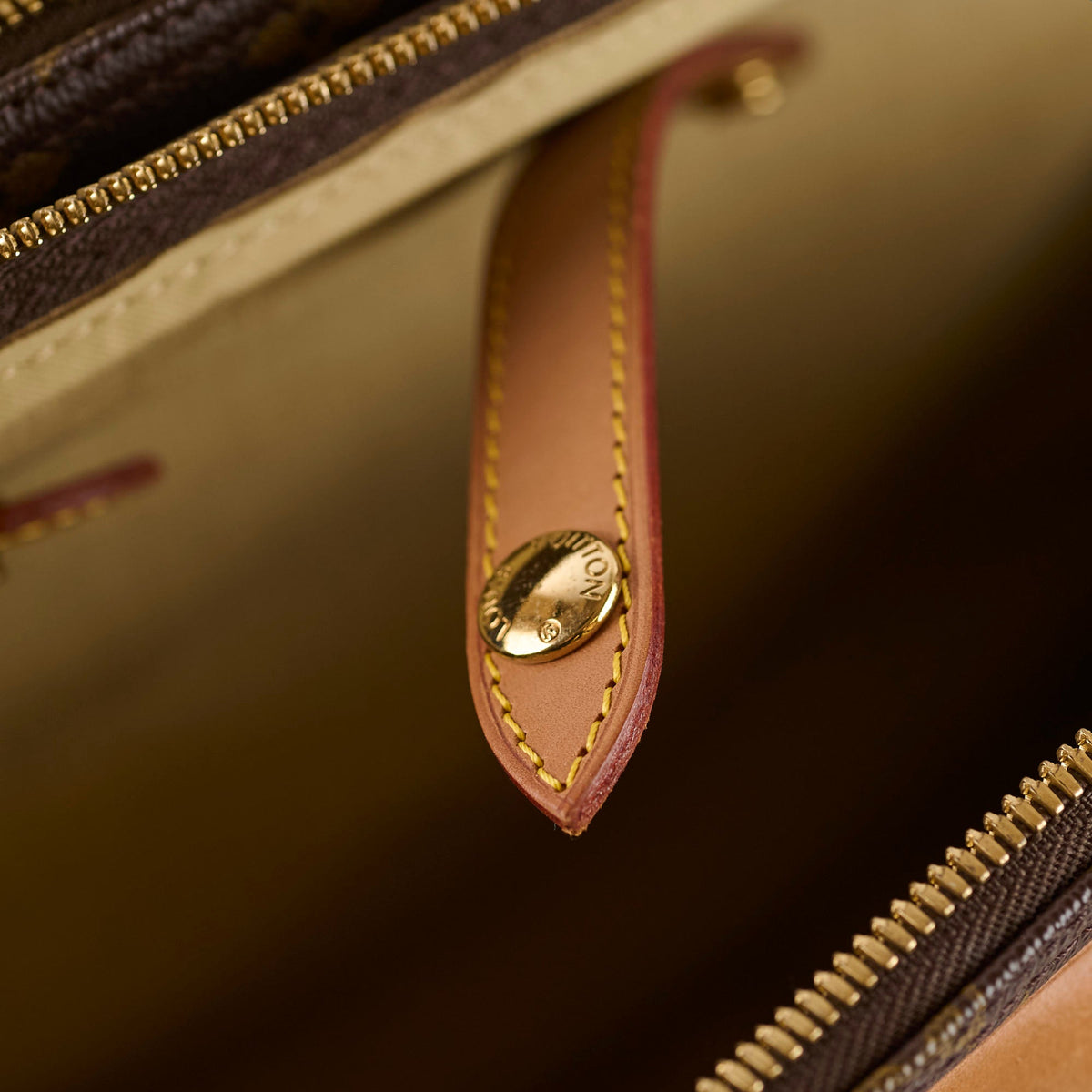 Louis Vuitton Alize Travel Bag Monogram - photo 7