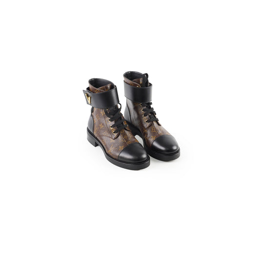 Louis Vuitton Wonderland Flat Ranger Boots Monogram 38 - photo 1