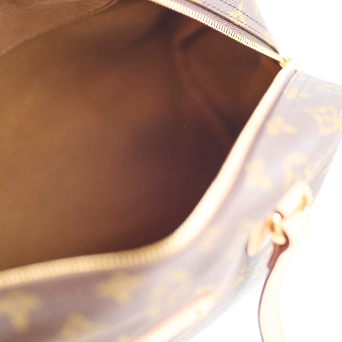 Louis Vuitton Montorgueil GM Monogram - photo 7