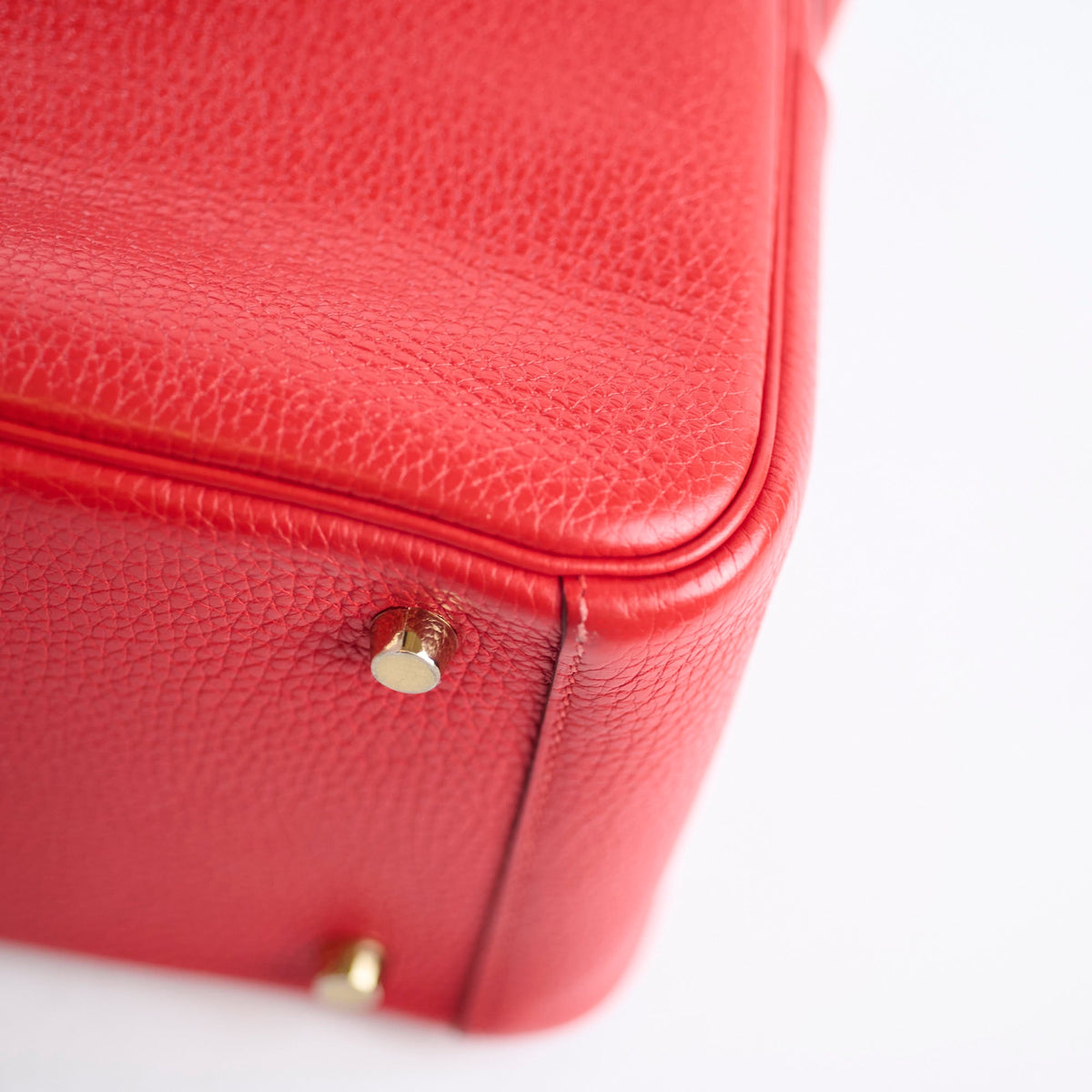 Hermes Lindy 26 Red Clemence GHW A Stamp - photo 10