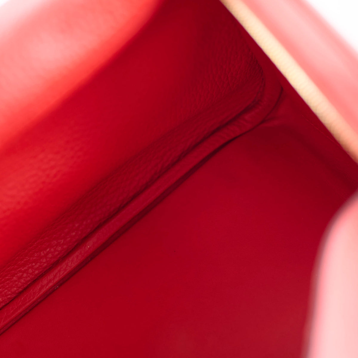 Hermes Lindy 26 Red Clemence GHW A Stamp - photo 6