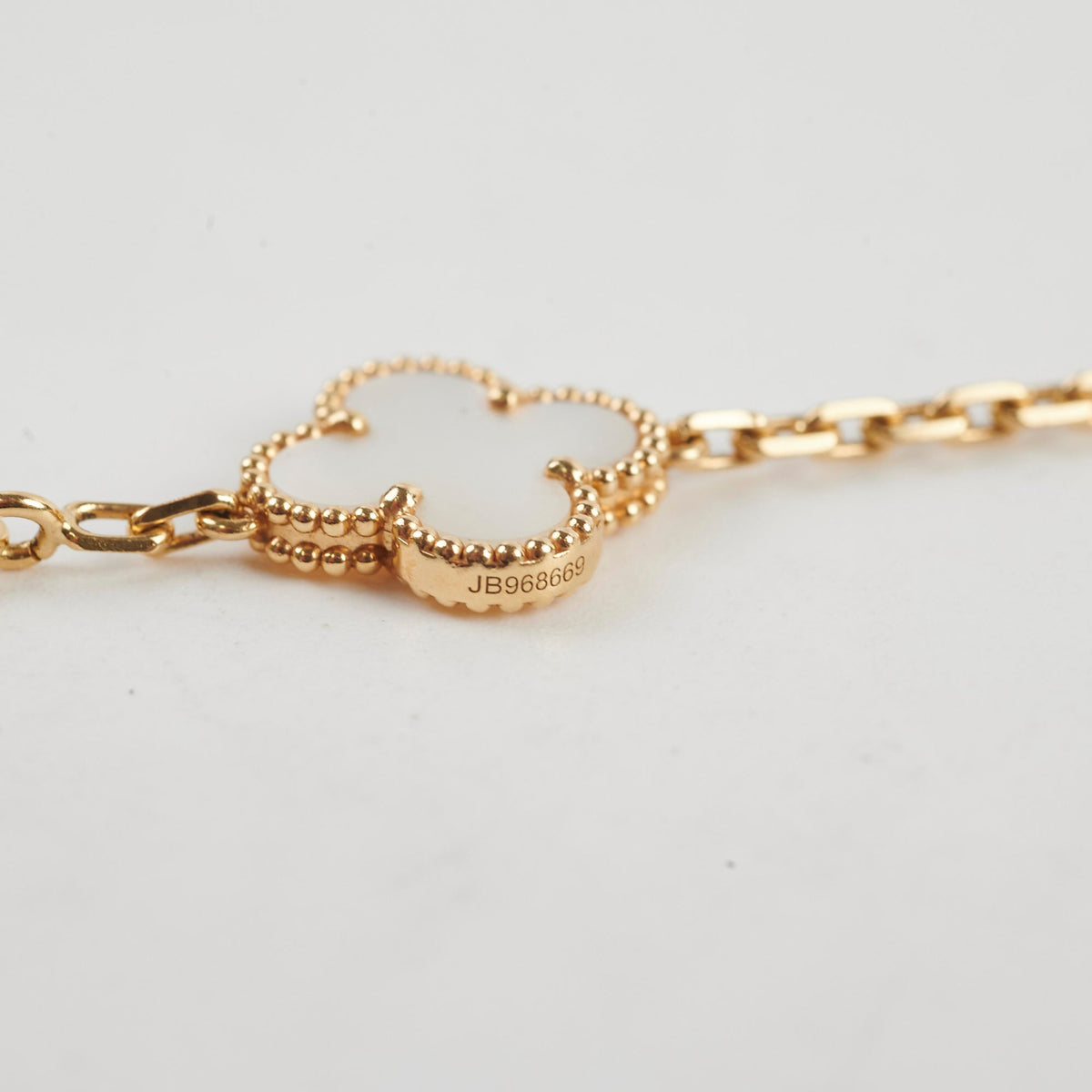 Van Cleef and Arpels Mother of Pearl MOP 5 Motif Bracelet - photo 5