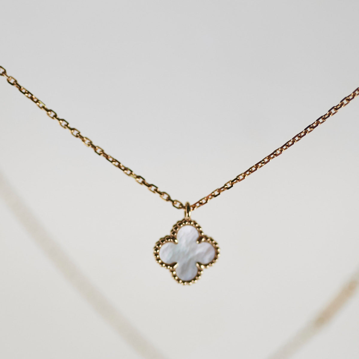 Van Cleef & Arpels Sweet Alhambra Mother Of Pearl Necklace - photo 6