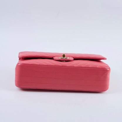 Chanel Medium Chevron Classic Flap Pink Calfskin - photo 4
