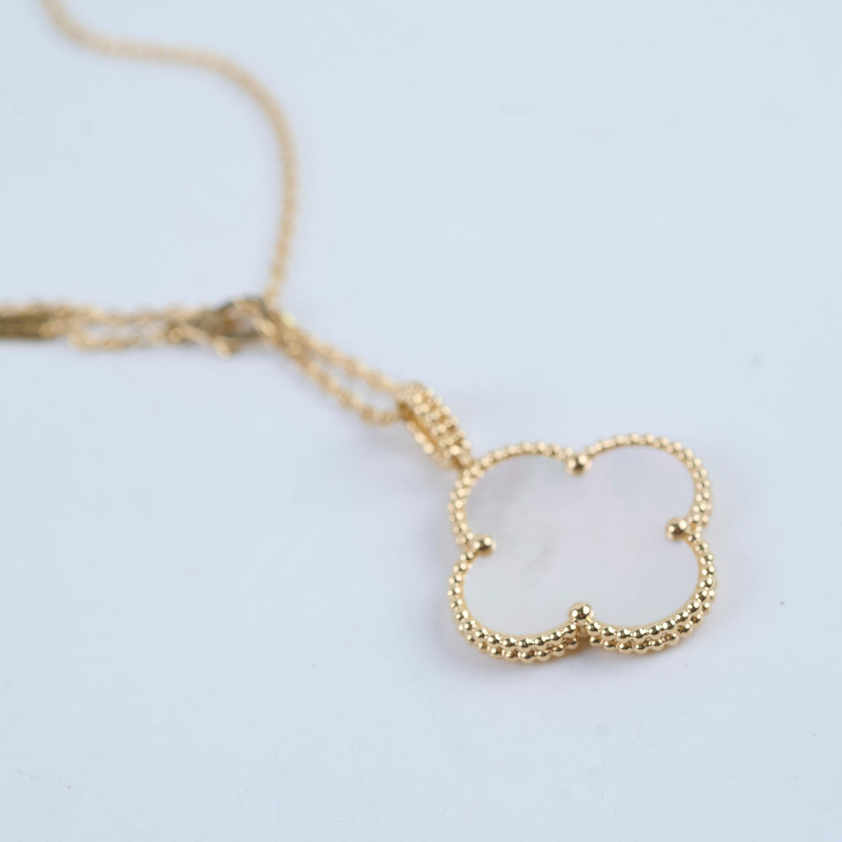 Van Cleef & Arpels Magic Alhambra Pendent Mother of Pearl MOP Necklace - photo 5