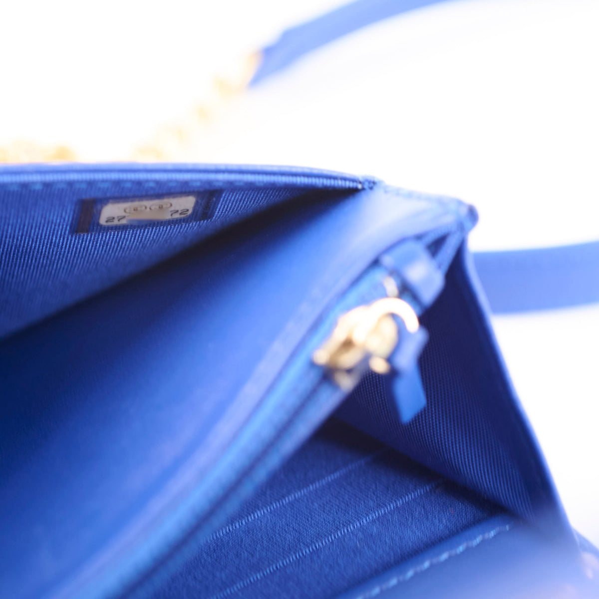 Chanel Boy Wallet on Chain Blue Lambksin - photo 5