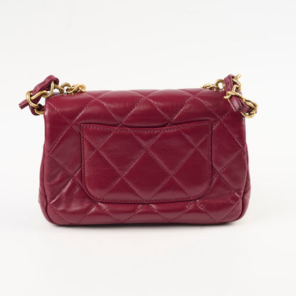 Chanel Seasonal Flap Burgundy Microchipped - photo 2