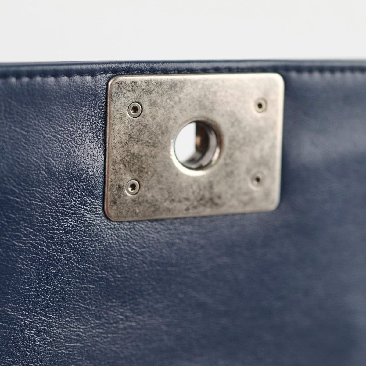 Chanel Old Medium Boy Navy Studded - photo 12