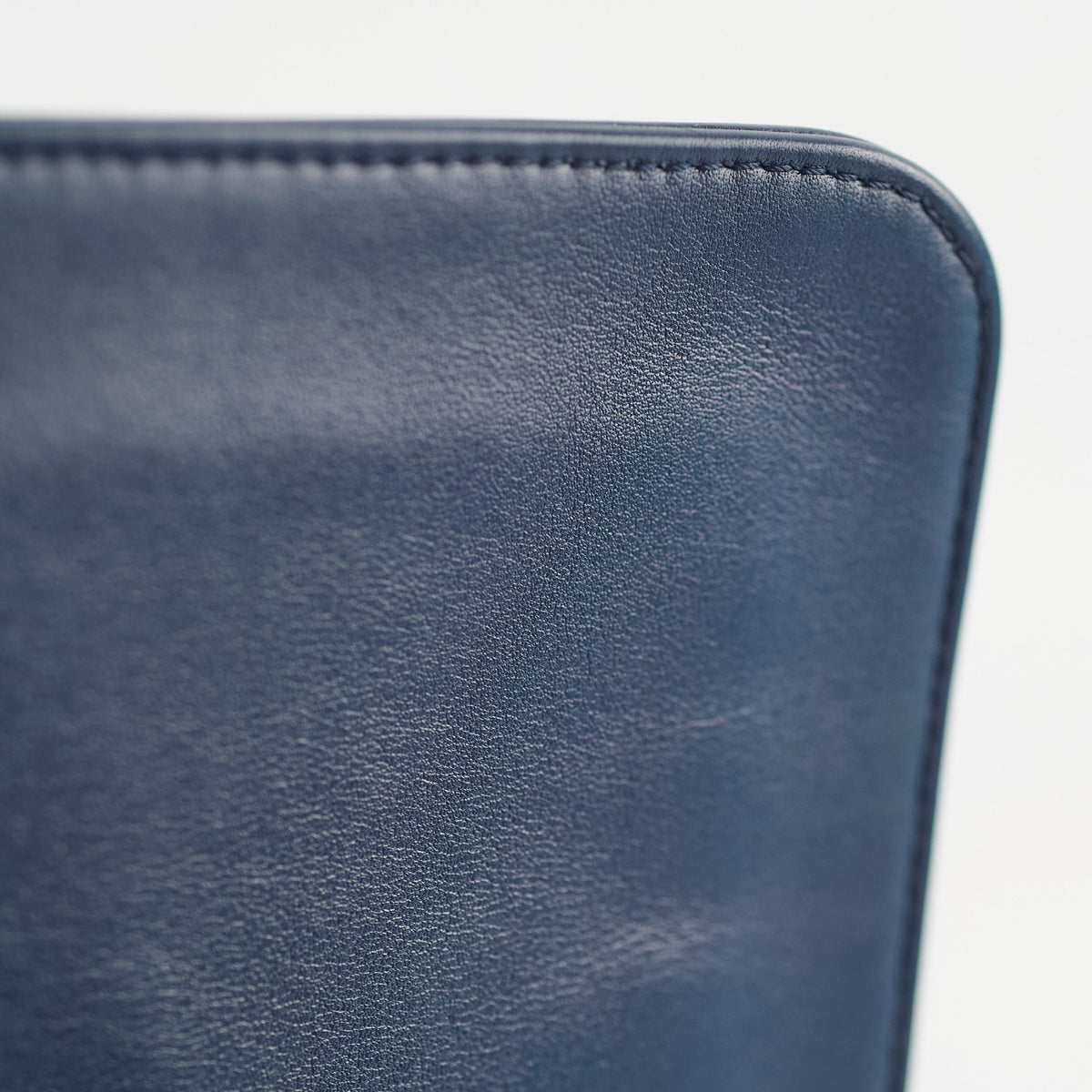 Chanel Old Medium Boy Navy Studded - photo 11