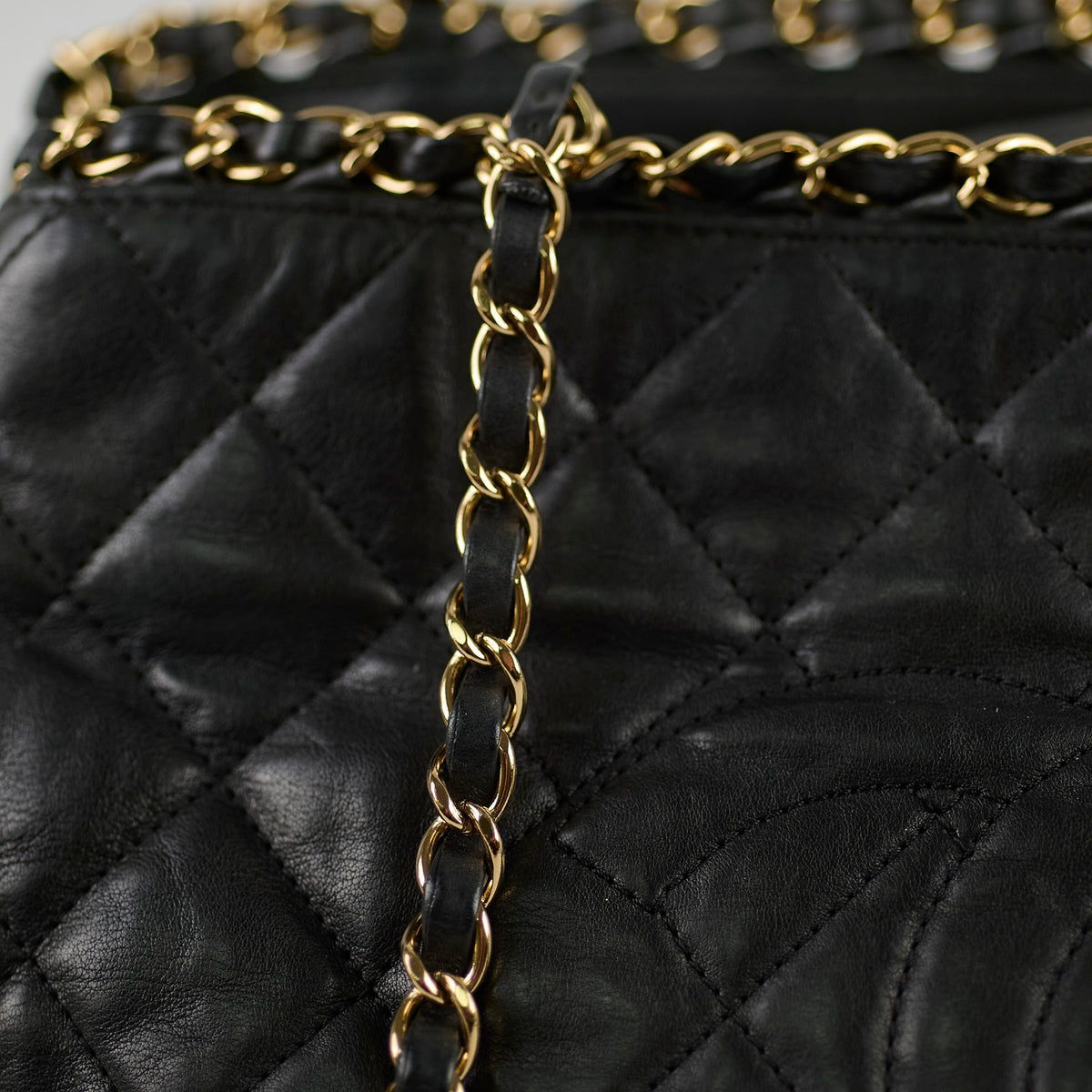 Chanel Chain Tote Bag 16 Series - photo 12