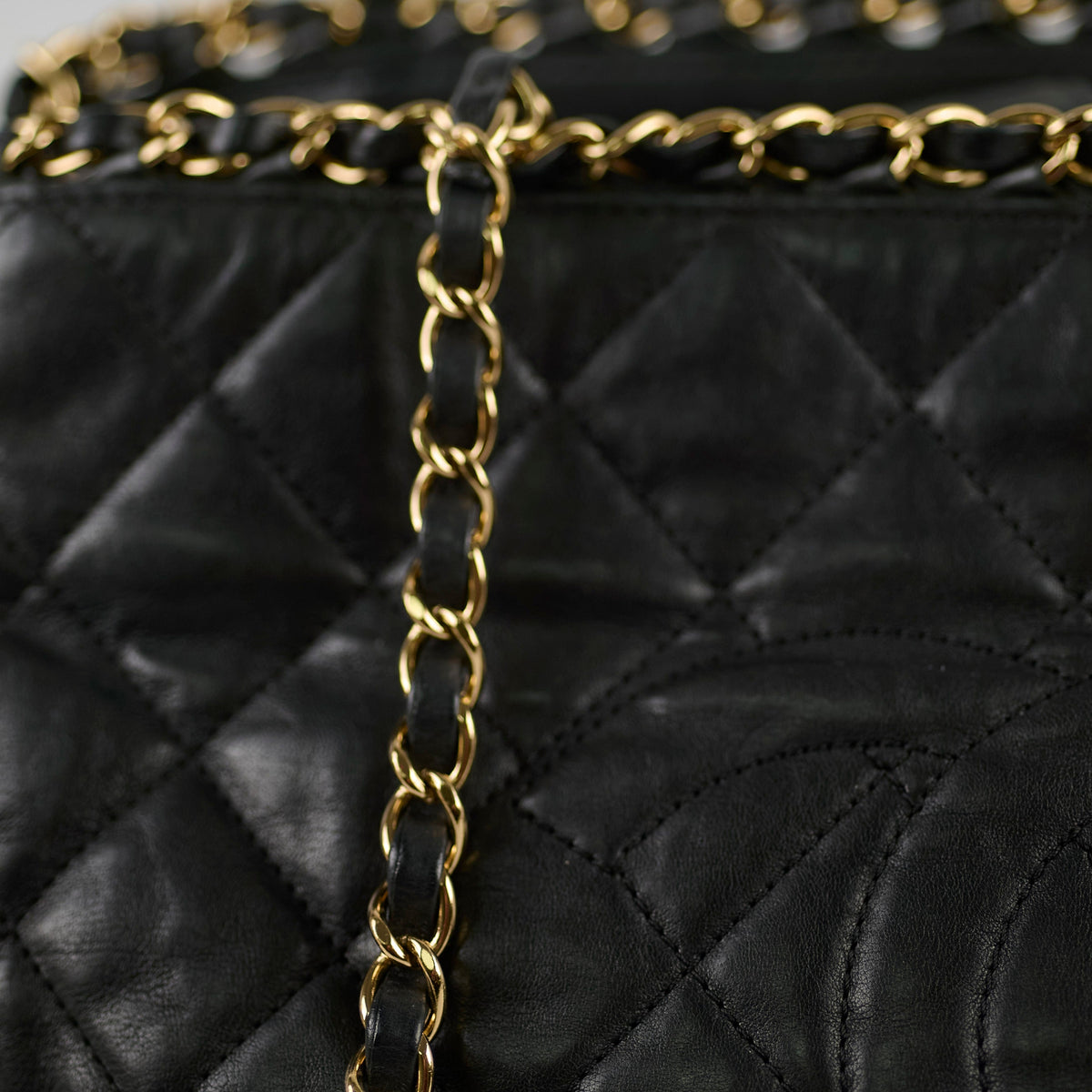 Chanel Chain Tote Bag 16 Series - photo 11