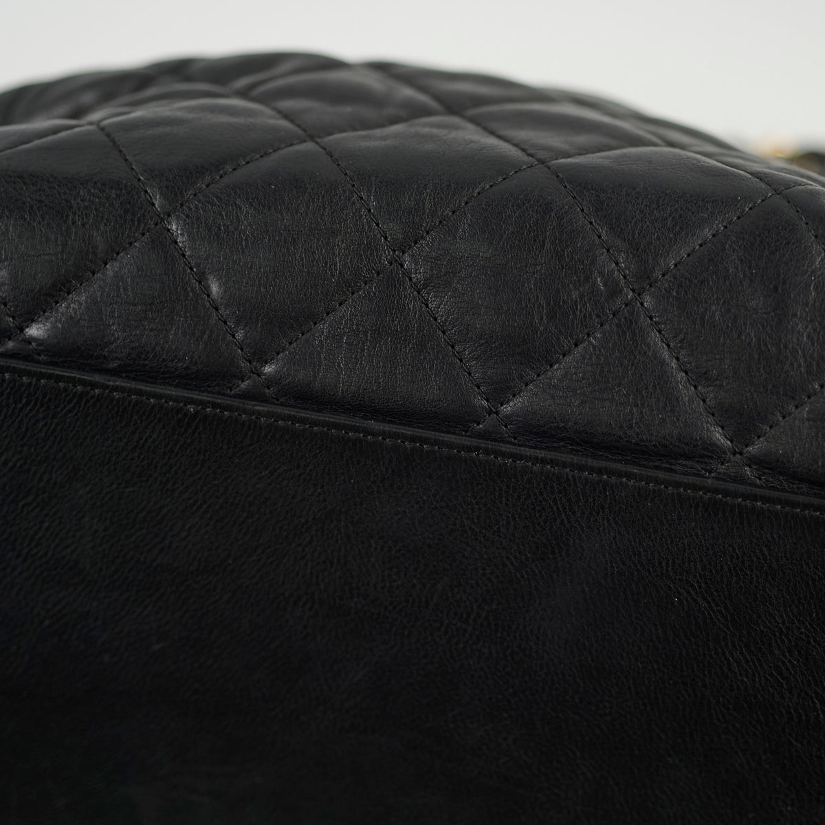 Chanel Chain Tote Bag 16 Series - photo 16