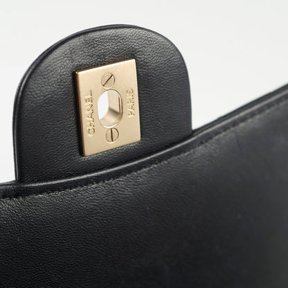 Chanel Mademoiselle Chic Flap Black - photo 6