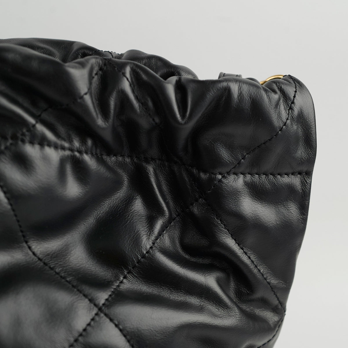 Chanel 22 Medium Black Microchip - photo 12