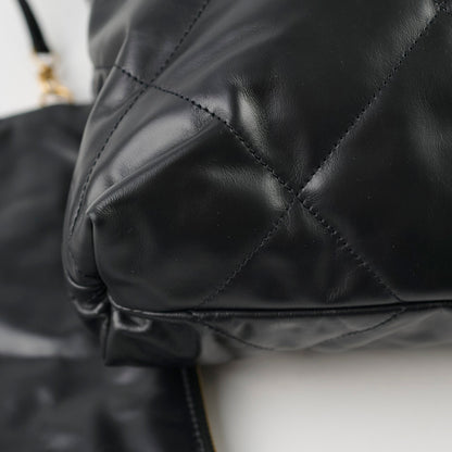 Chanel 22 Medium Black Microchip - photo 8