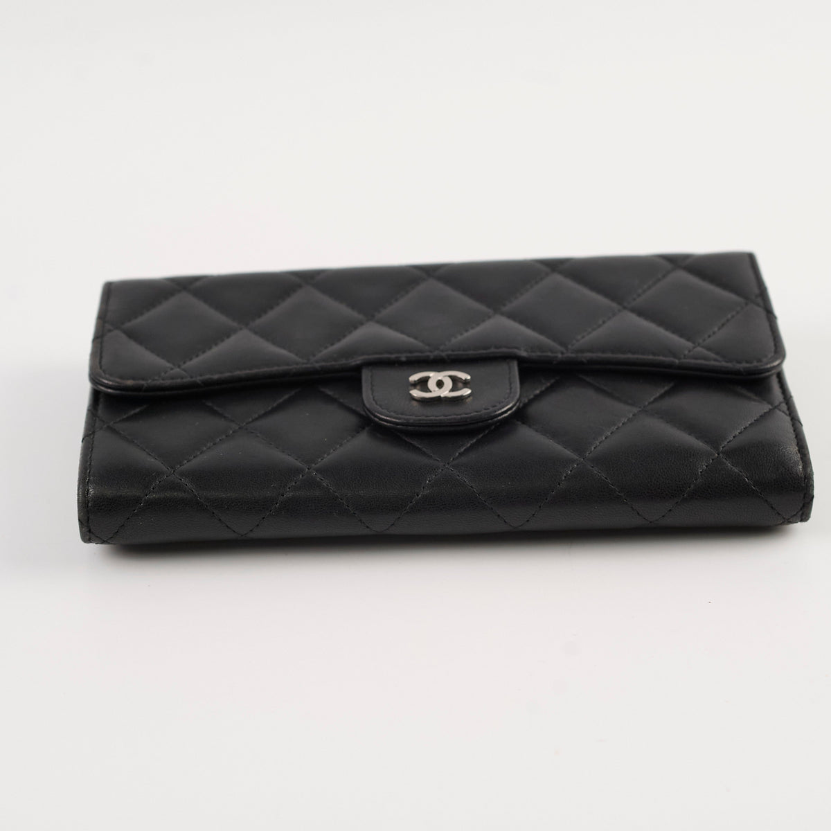 Chanel Lambskin Long Wallet Black - photo 4