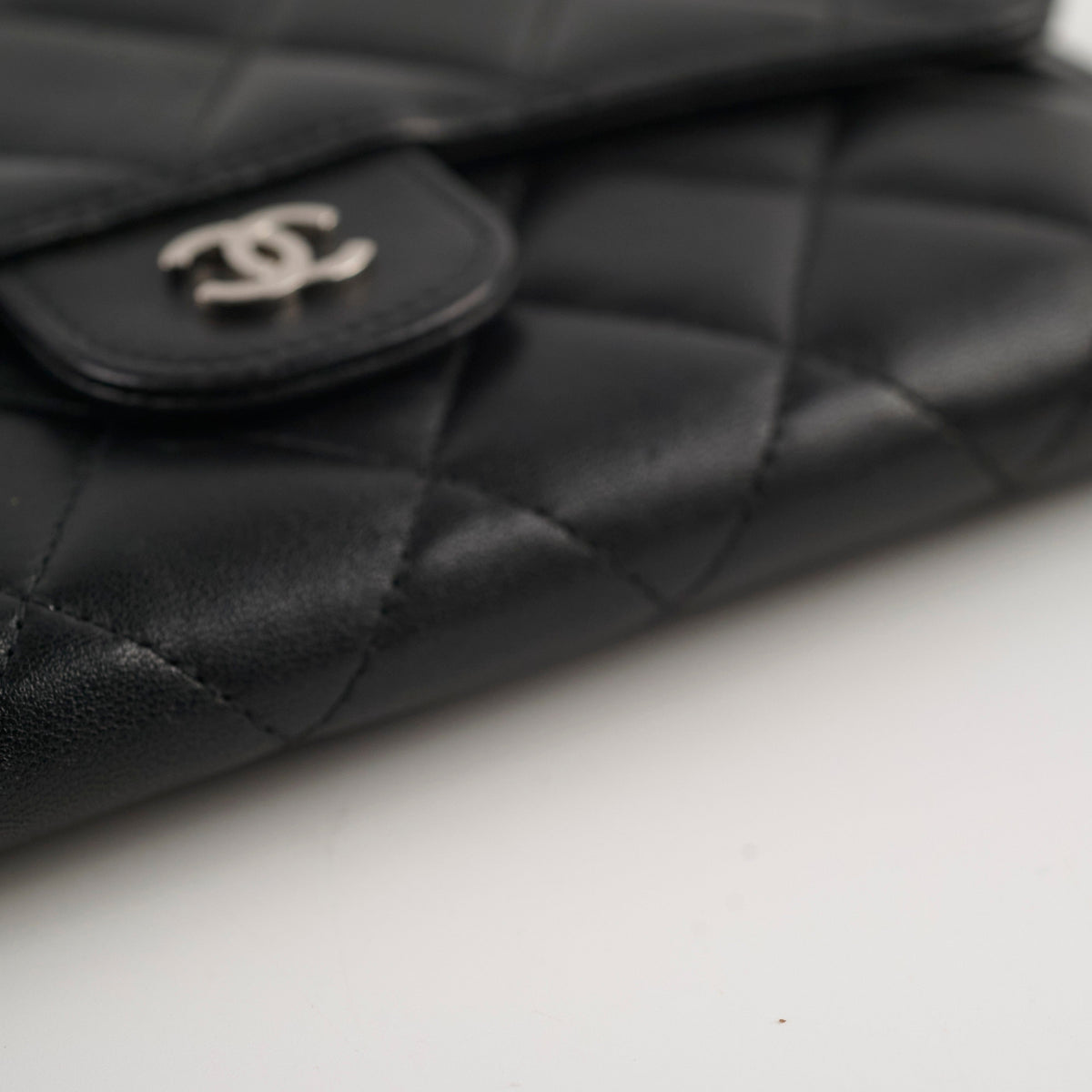 Chanel Lambskin Long Wallet Black - photo 16