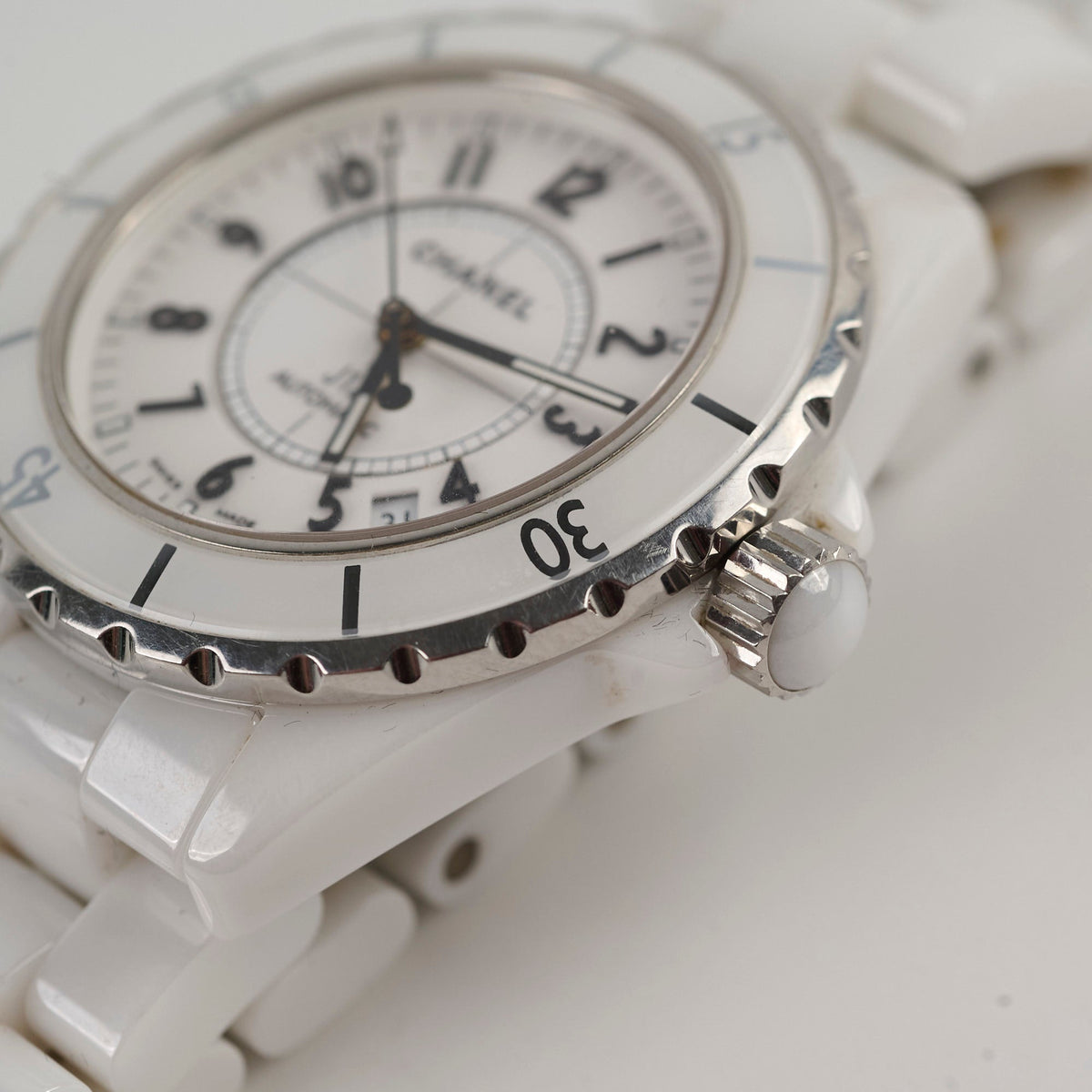 Chanel J12 ceramic 33mm automatic watch white - photo 8