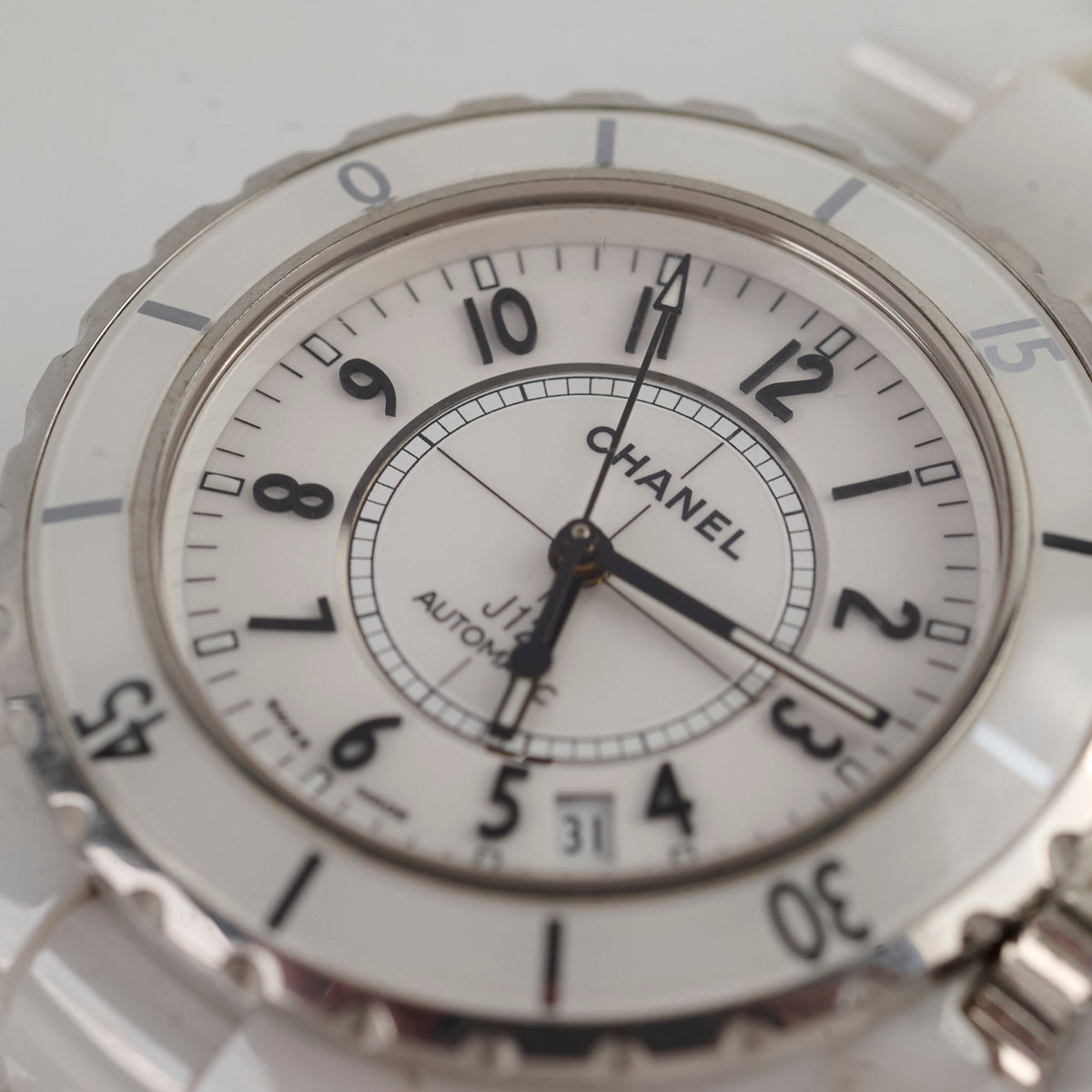 Chanel J12 ceramic 33mm automatic watch white - photo 7